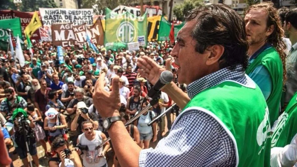 Estatales anuncian paros y marchas para rechazar la reforma laboral 