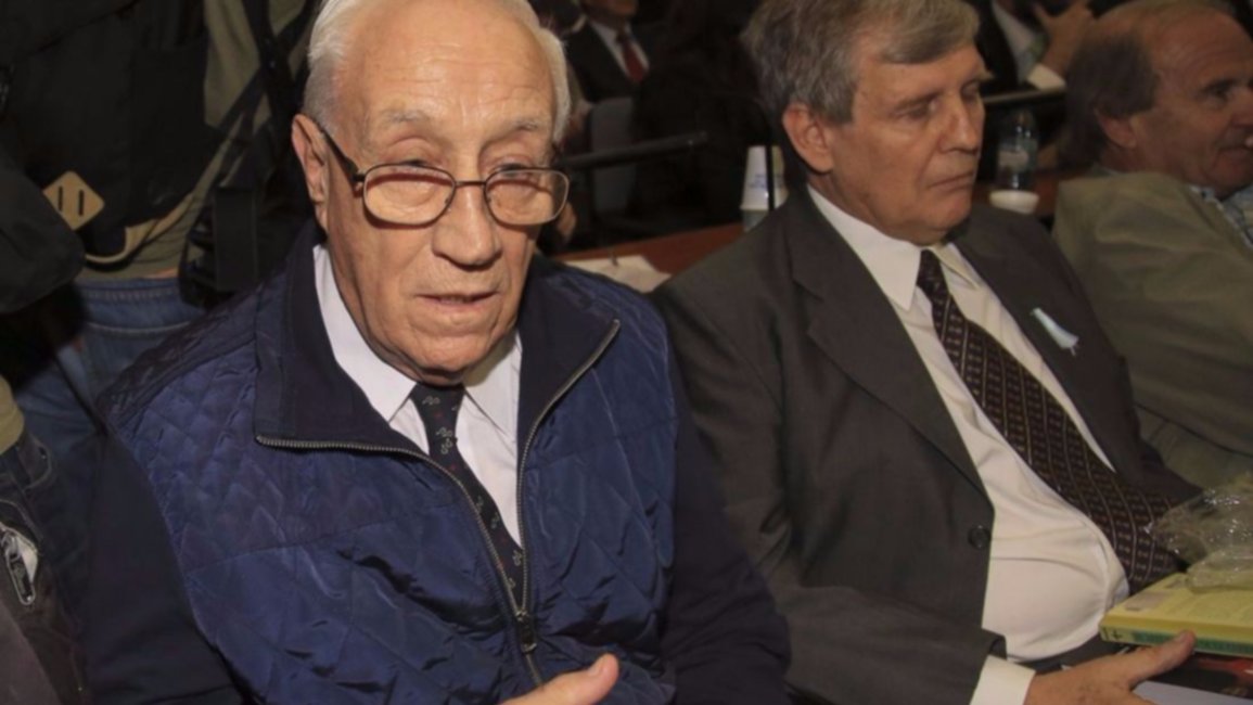 Astiz y el "Tigre" Acosta fueron condenados a cadena perpetua 