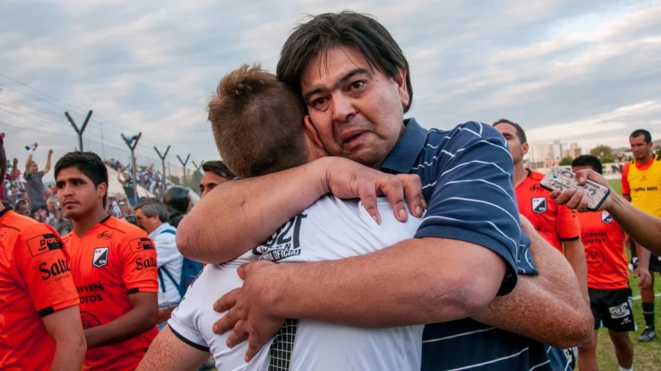 El desquite será en el Güemes y para De Francesco el hincha fue "un jugador más"