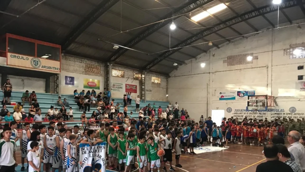 Una cancha de básquet llevará el nombre “Aníbal Burgos”