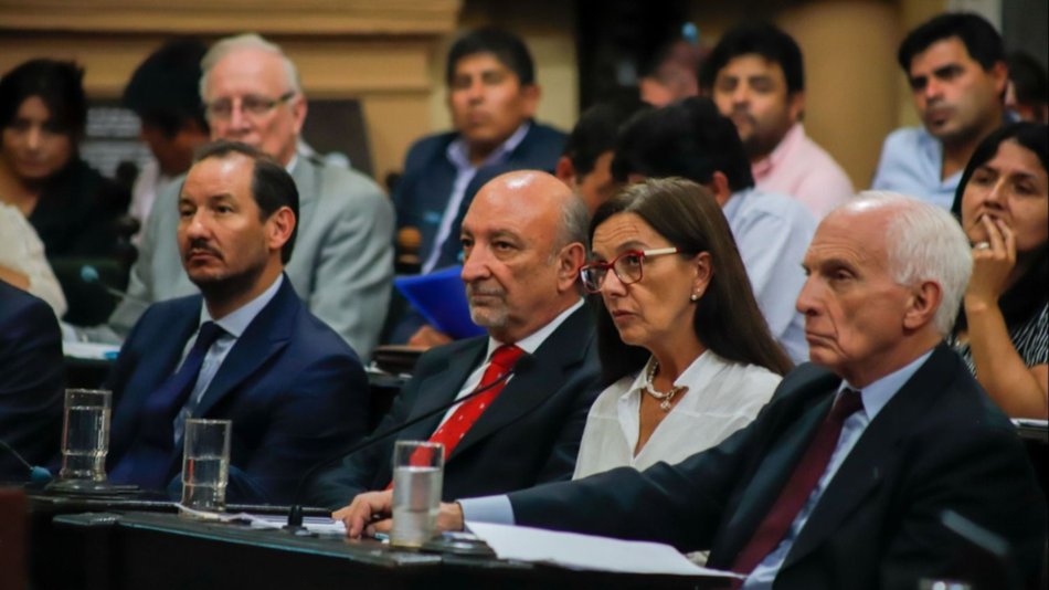 Estiman superávit para  este año y 2019