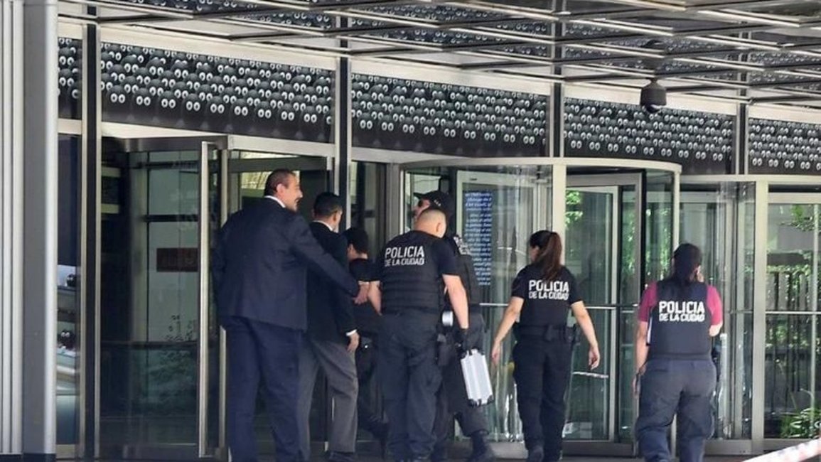 Tres amenazas de bomba en Capital Federal en solo cinco horas   