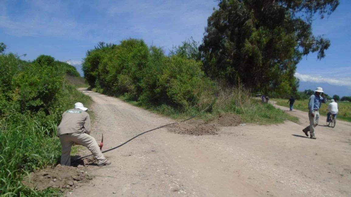 Llevaron agua potable a la capilla donde aseguran que apareció la Virgen 