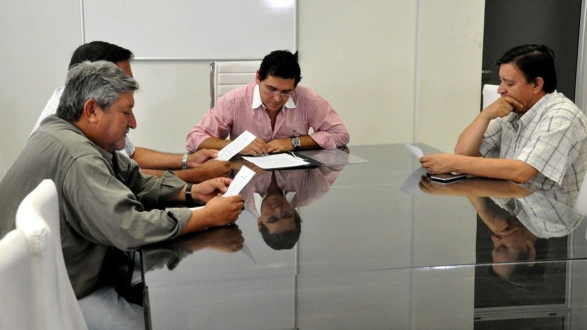 Aumento salarial del  7,5% para municipales 