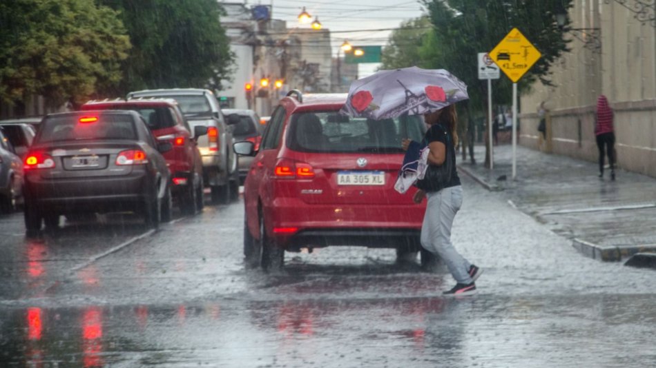 Atención: rige un alerta por tormentas intensas para Salta