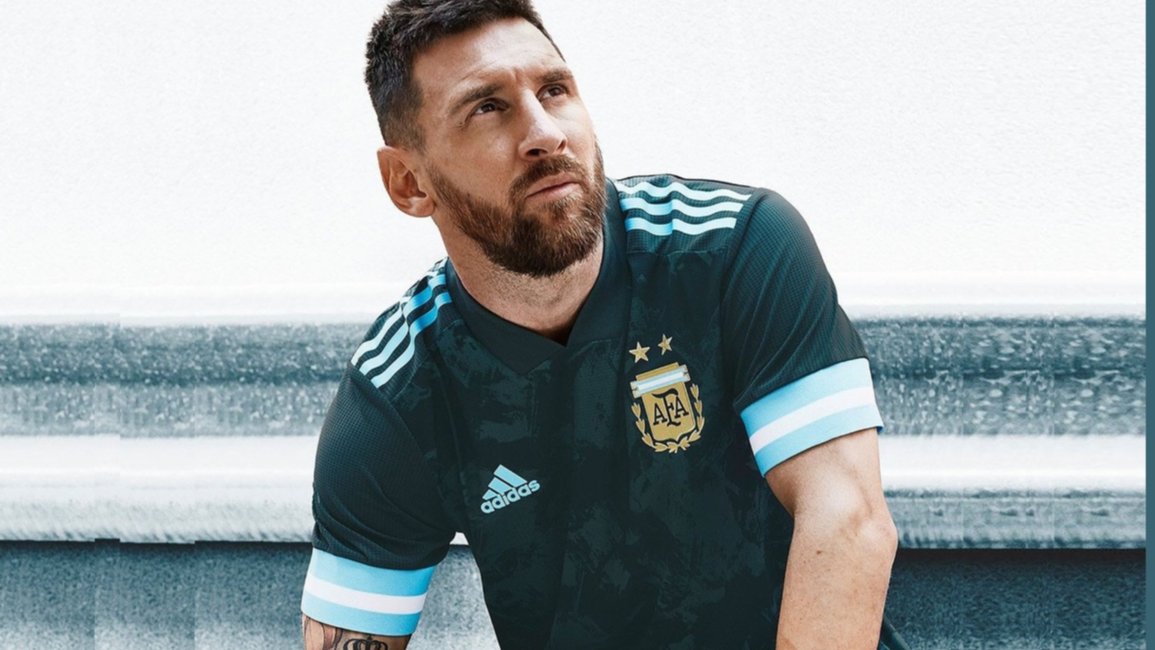 Messi vuelve a ser el centro de atención en la Selección