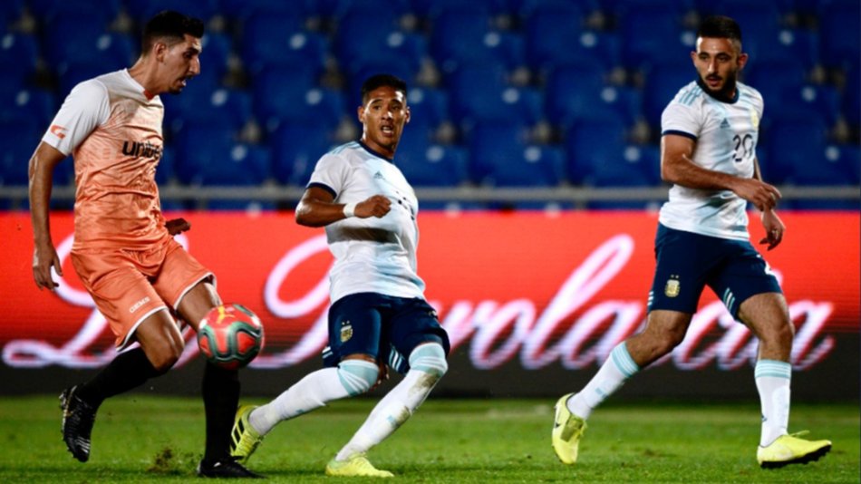 La Selección argentina Sub-23 vapuleó 14 a 0 a Islas Canarias