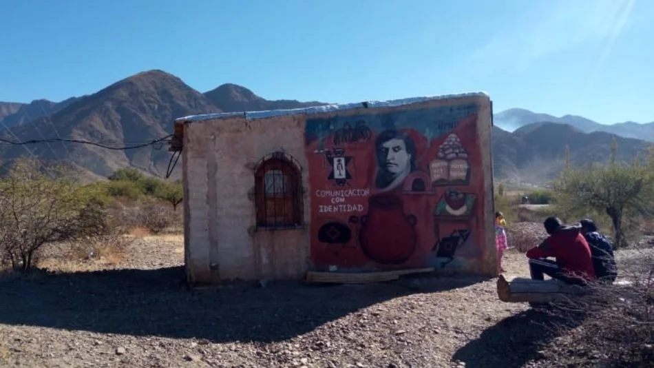 En un paraje diaguita, la radio Ambrosio Casimiro deja oír su voz comunitaria en primera persona