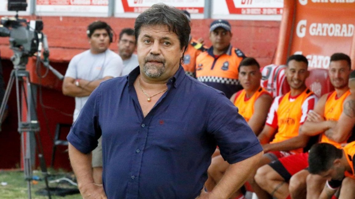 Volvió al ruedo Caruso Lombardi: es el nuevo DT de Belgrano de Córdoba