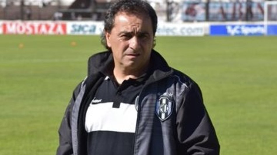 Coleoni, molesto con el cambio de fecha de la final contra River