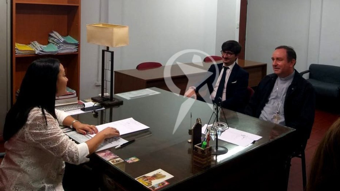 VIDEO. Zanchetta se presentó en la Justicia y le notificaron el tribunal que lo juzgará