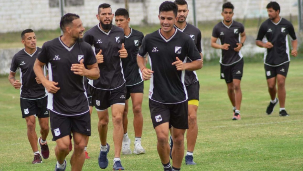 Medrán rearma el último once del año