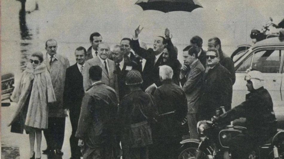 Hace 55 años se frustraba el retorno de Perón y caía el mito del "Avión Negro"