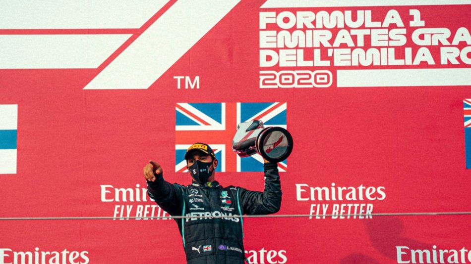 Hamilton no para de ganar, llegó a 93 triunfos, pero puso en duda su continuidad
