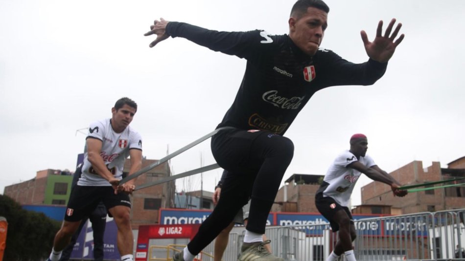 Perú inicia su preparación para recibir a la Selección argentina