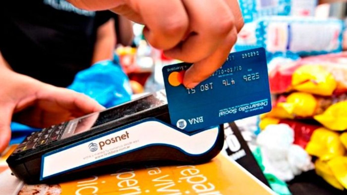 Arranca la entrega de tarjetas Alimentar, Potenciar Trabajo y Planes Sociales en el Banco Nación
