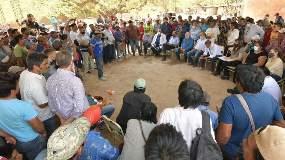 Reunión  plenaria con comunidades  