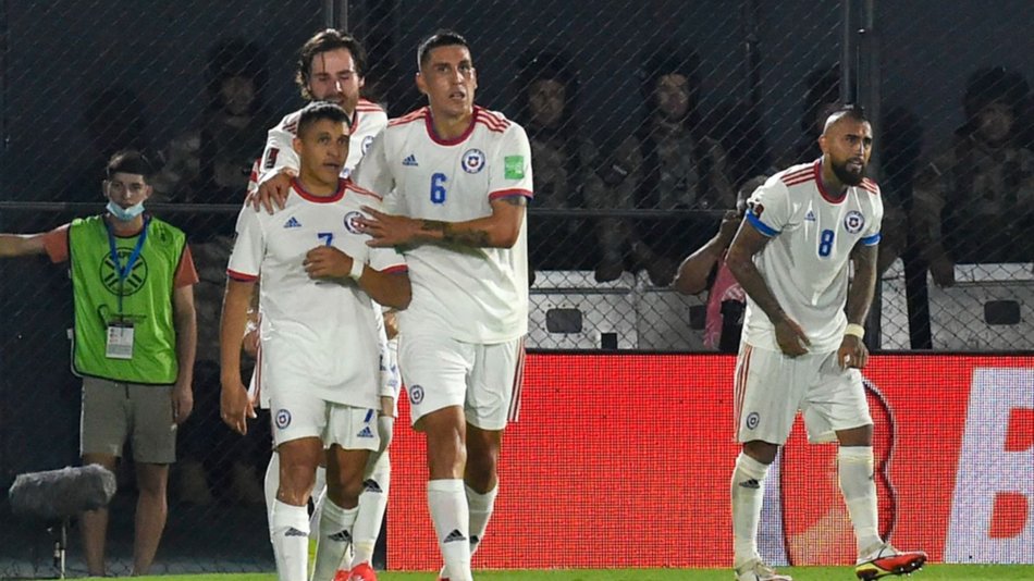 Paraguay perdió con Chile en el debut del Mellizo y Ecuador dio un paso clave: así comenzó la fecha 13º