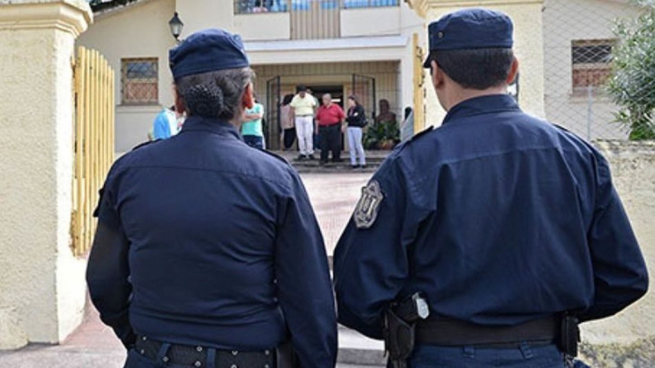 Elecciones: Más de 4.000 policías custodiarán las escuelas