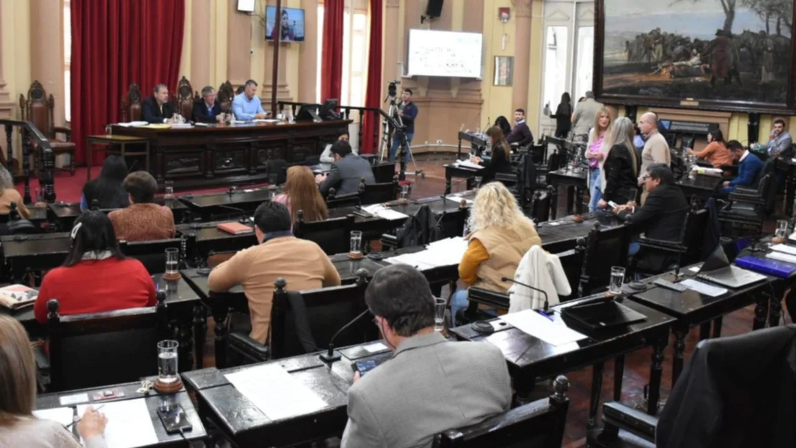 Promueven una ley para crear un sistema de becas