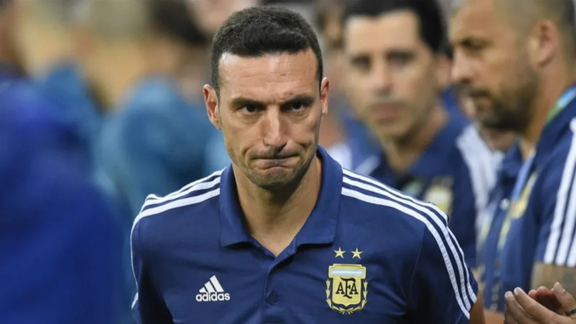Scaloni hace "Qatar-sis" por las lesiones