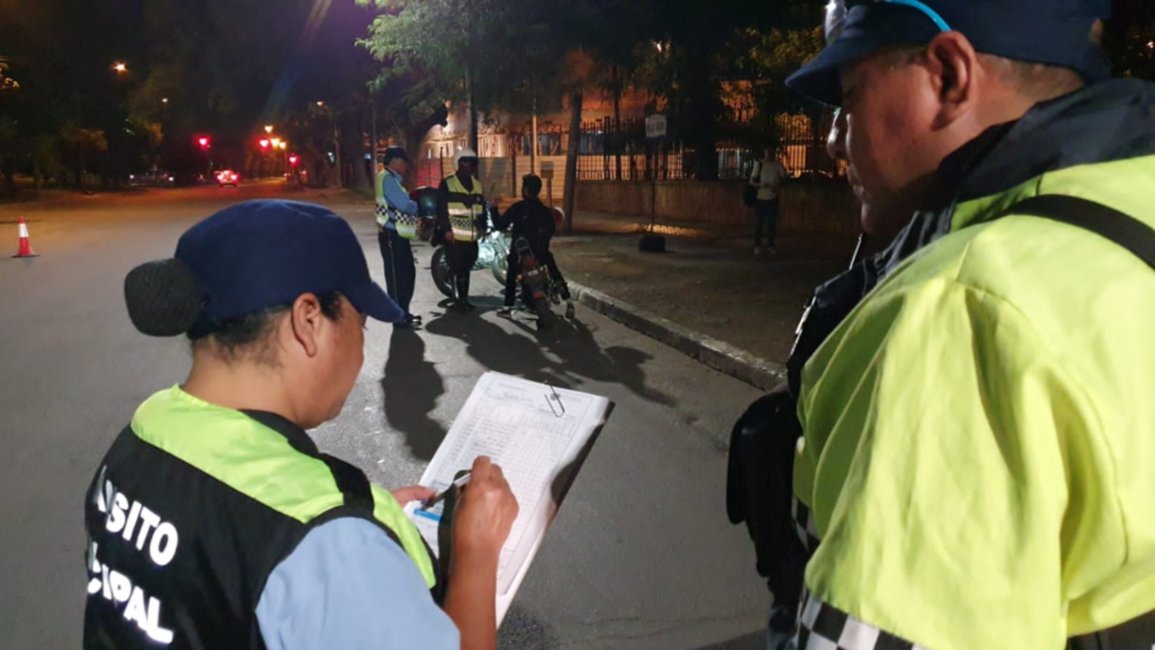 Controles viales: 495 actas por mal estacionamiento y 10 vehículos retenidos