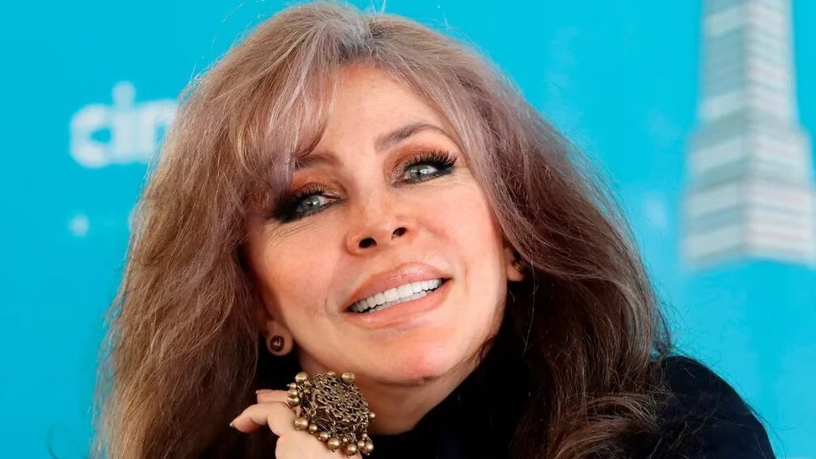 Luego de una desesperada búsqueda, reapareció Verónica Castro tras el paso del huracán Otis en Acapulco