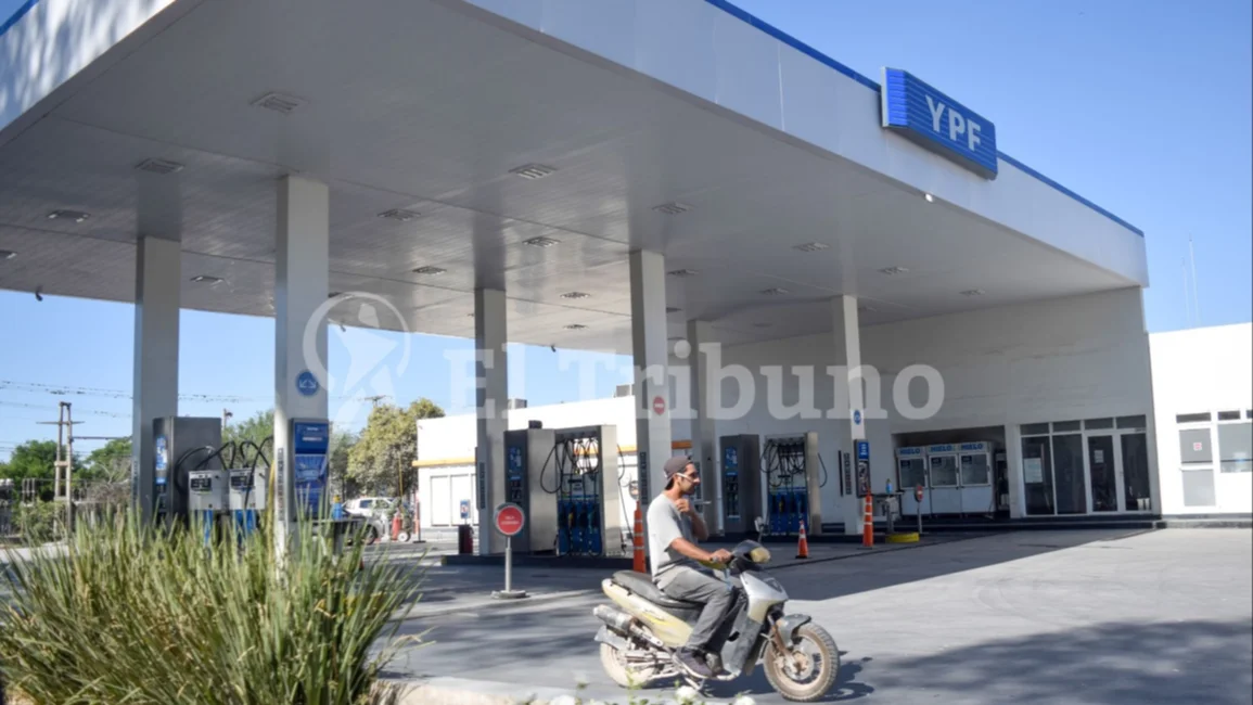 Cómo es la estrategia del gobierno para garantizar el abastecimiento de combustibles a días del balotaje