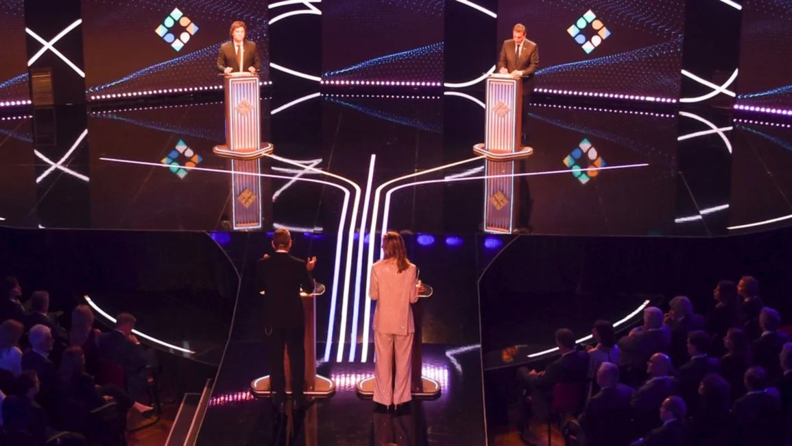 De “mentiroso” a “te tienen miedo”, los cruces más picantes entre Massa y Milei en el debate