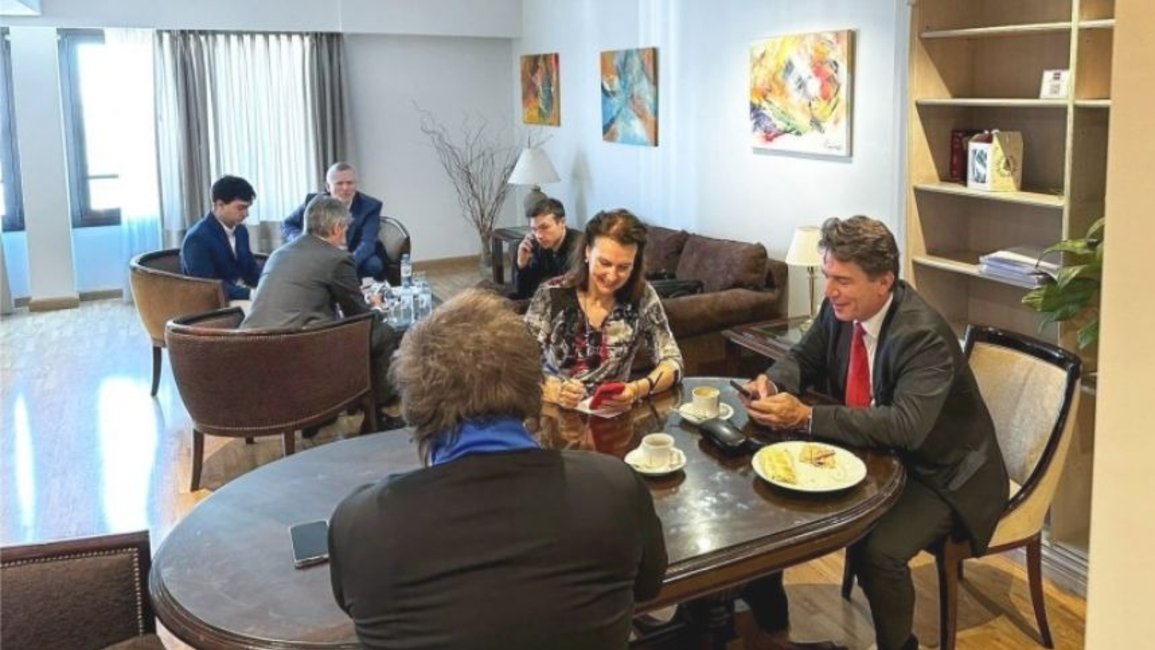 Reunión de Gabinete, entrevistas y charlas con mandatarios: los primeros días de Milei como presidente electo