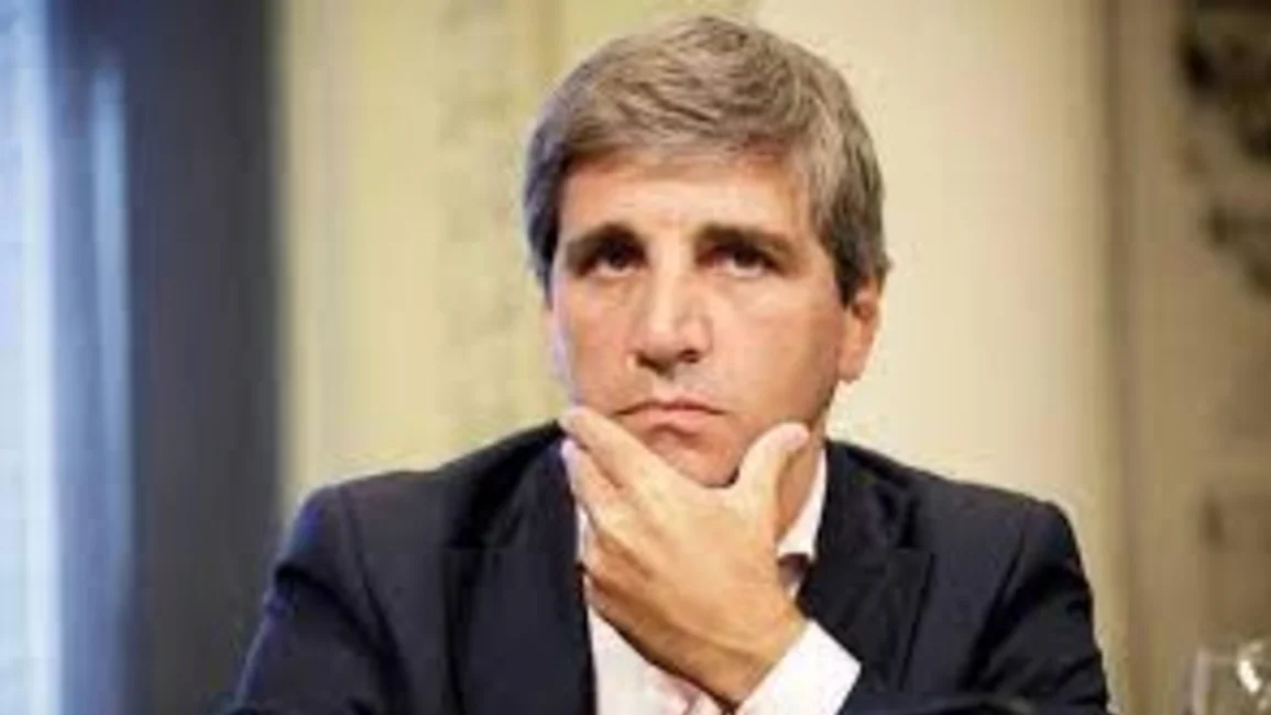 Caputo se reunió con banqueros por las Leliqs y dijo que el encuentro fue "excelente"