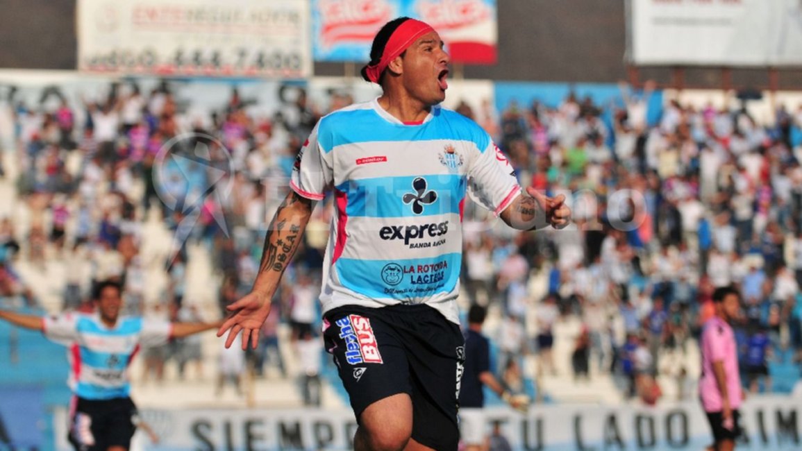 Gimnasia y Tiro: el "Indio" Bazán Vera analiza la semifinal del albo y Olimpo, sus exclubes