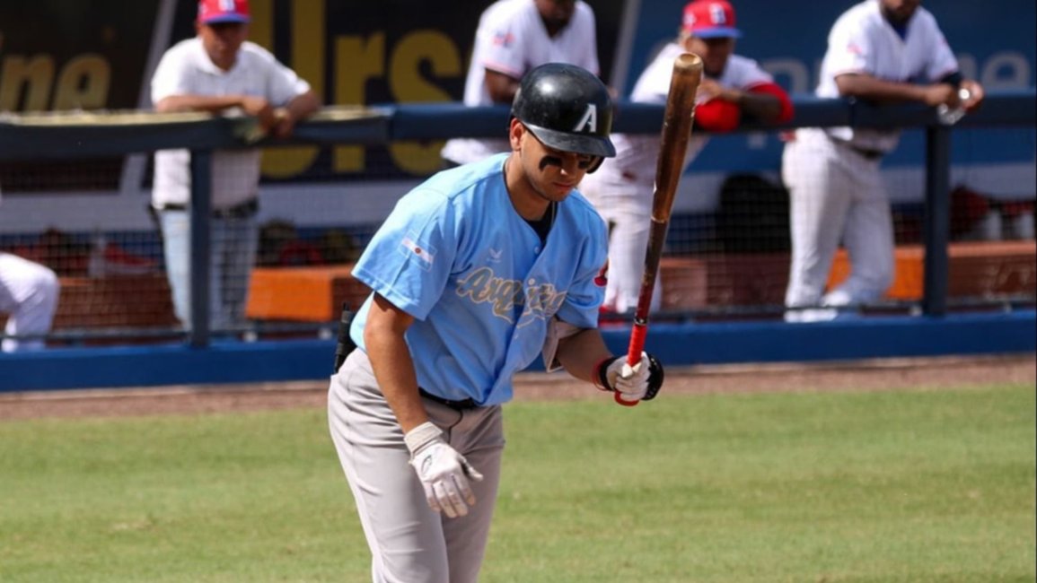 Con los tres salteños en cancha, la Selección U23 de béisbol debutó en el PreMundial 