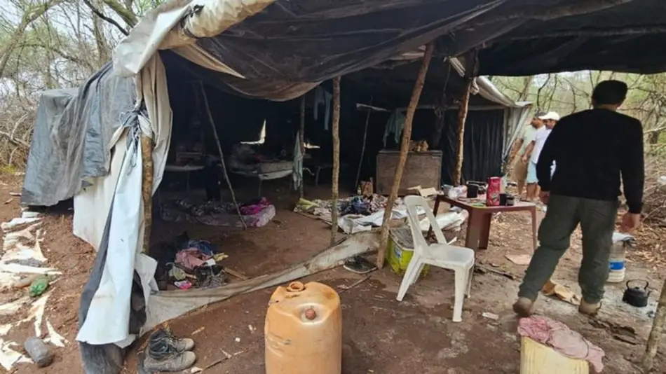 Trata de personas: así vivían los 7 trabajadores que fueron rescatados en una finca de Campo Durán