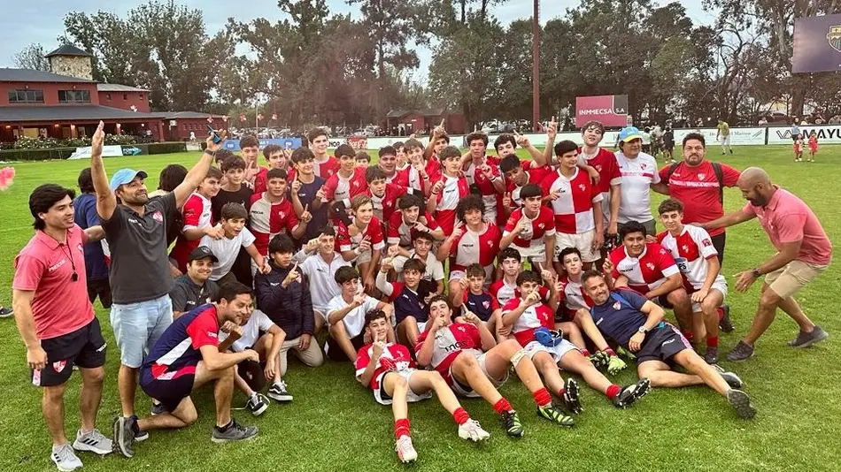 Espectacular cierre del año del M15 y el M16 del Jockey Club