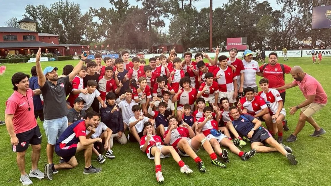 Espectacular cierre del año del M15 y el M16 del Jockey Club