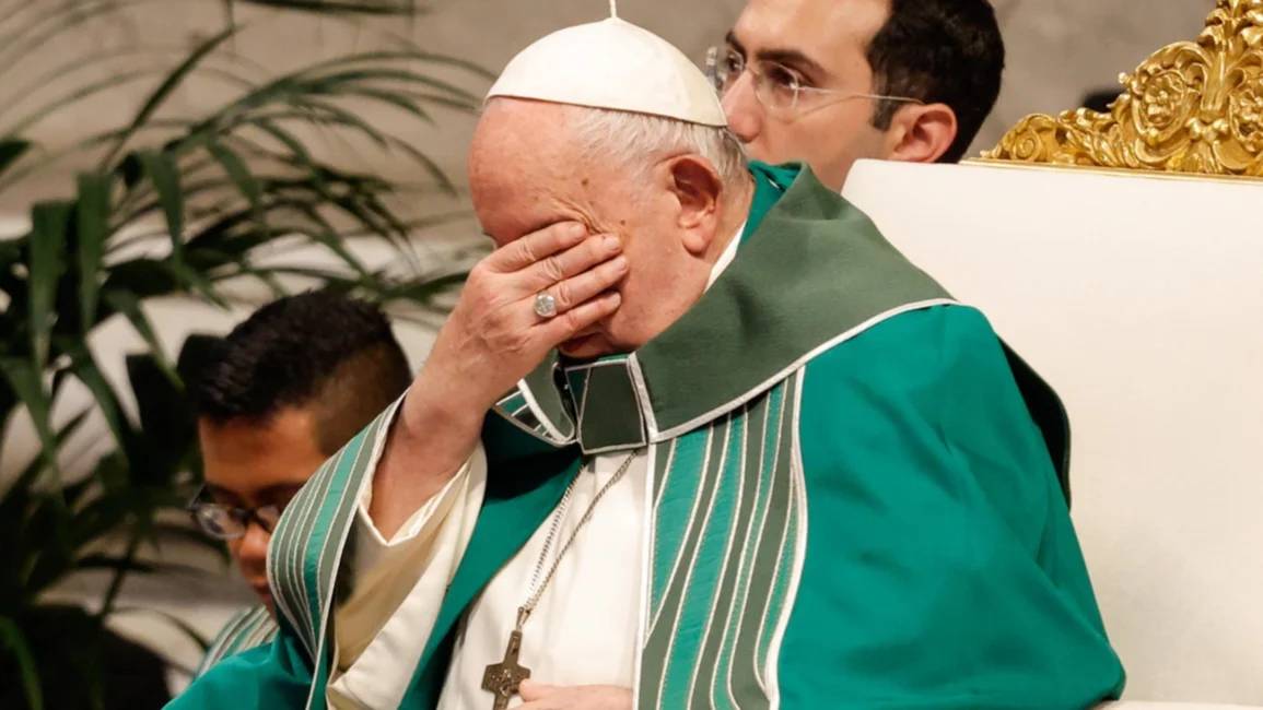  La salud del Papa, complicada
