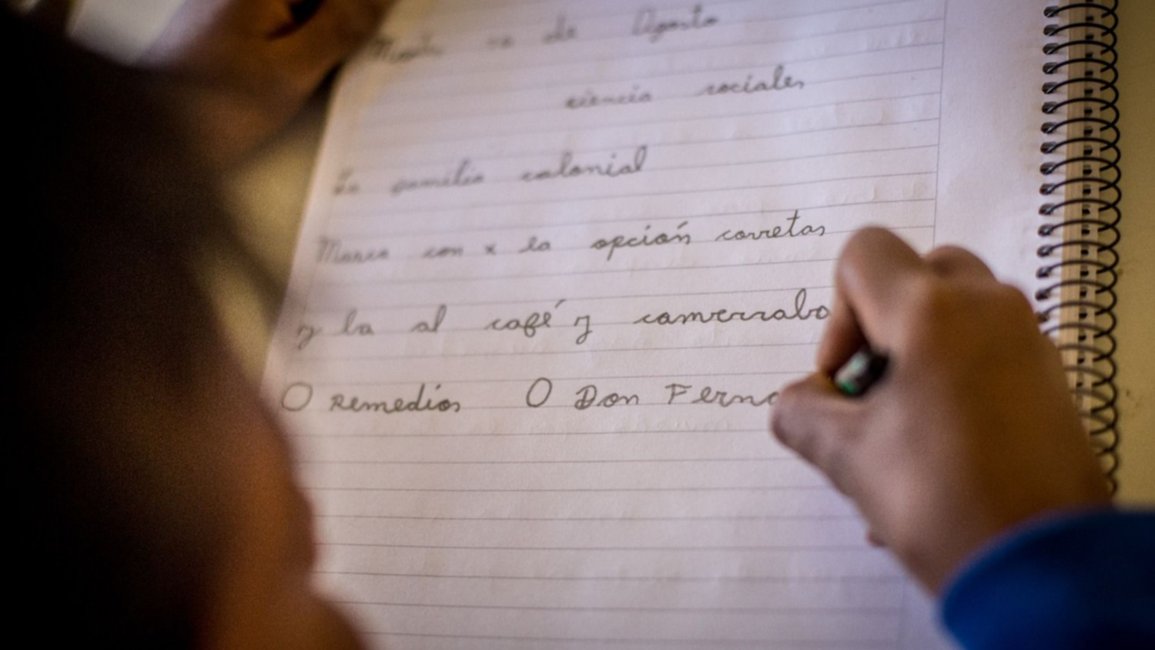 Aplican una hora extra en clases pero solo para chicos que deben mejorar