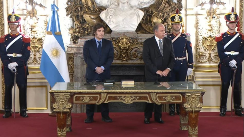 El nuevo canciller Gerardo Whertein cerrará embajadas y pidió la renuncia de secretarios y subsecretarios