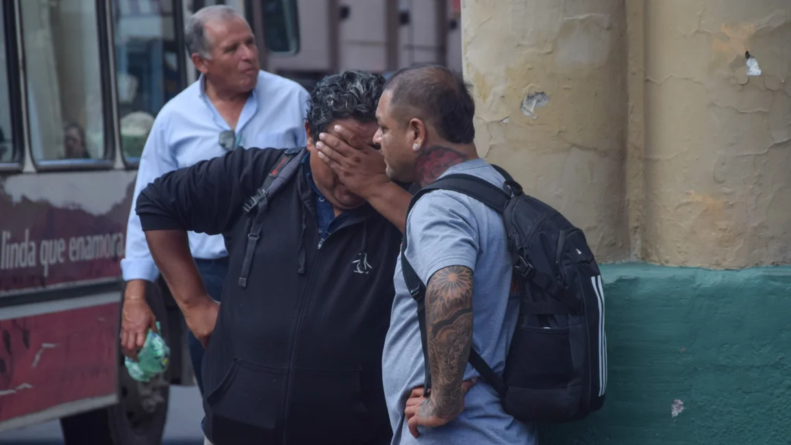 VIDEO. Incendio en el Mercado San Miguel: desolación e incertidumbre entre los puesteros 