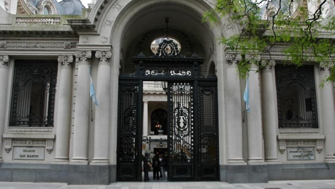 La Cancillería condenó los ataques antisemitas ocurridos en Ámsterdam