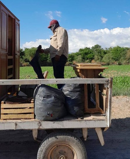 Denuncian un violento desalojo policial en un paraje de San Carlos, con la presencia de hombres encapuchados