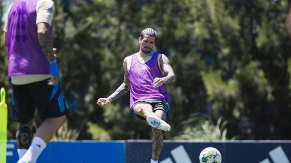 La Selección argentina tuvo su último entrenamiento antes de viajar a Paraguay: quiénes van a ser los titulares