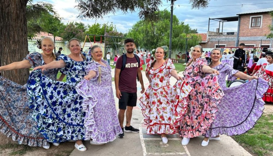 Se realizó el XVI Festival Folclórico "La Merced le baila y le canta al país”