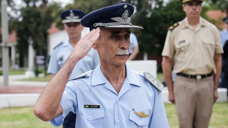 El Gobierno designará como el nuevo jefe de la Fuerza Aérea al brigadier Gustavo Javier Valverde