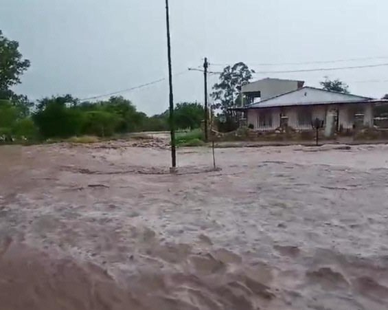 Valle de Lerma: Lo que deja la lluvia: casas, rutas y cultivos destruidos