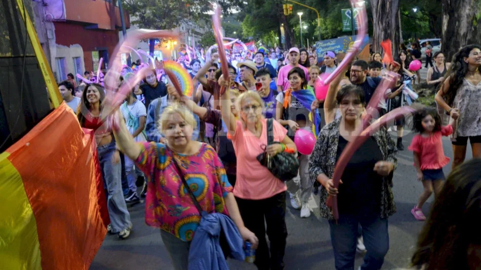 La Marcha del Orgullo en Salta 2024: 21 años de lucha, memoria y visibilidad en una fiesta de color y música