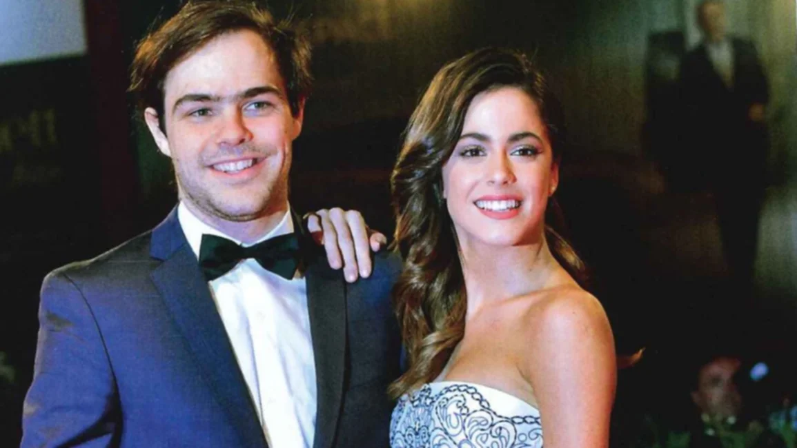 Tini Stoessel y Peter Lanzani, separados