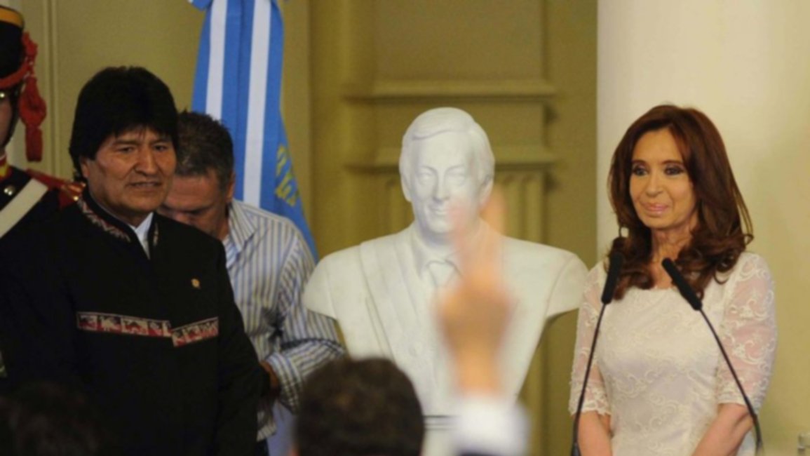 Una multitud despidió a Cristina en Plaza de Mayo
