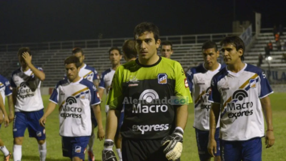 Mulieri se queda en Juventud y peleará el puesto con Lencina